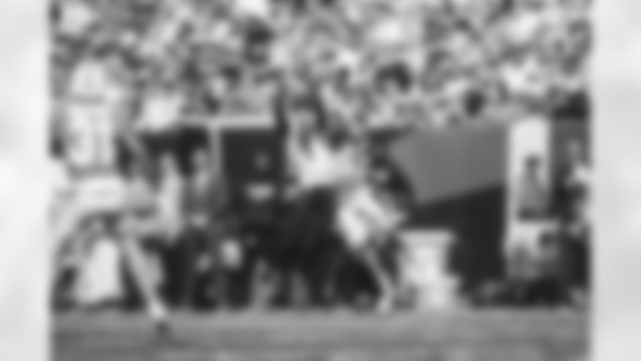 E_SNY3_0043