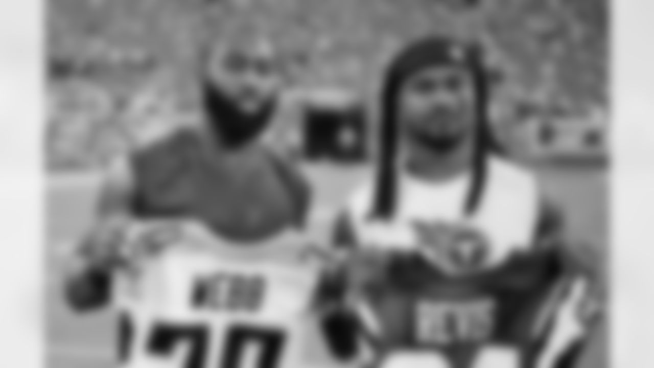CB Darrelle Revis & TEN CB B.W. Webb