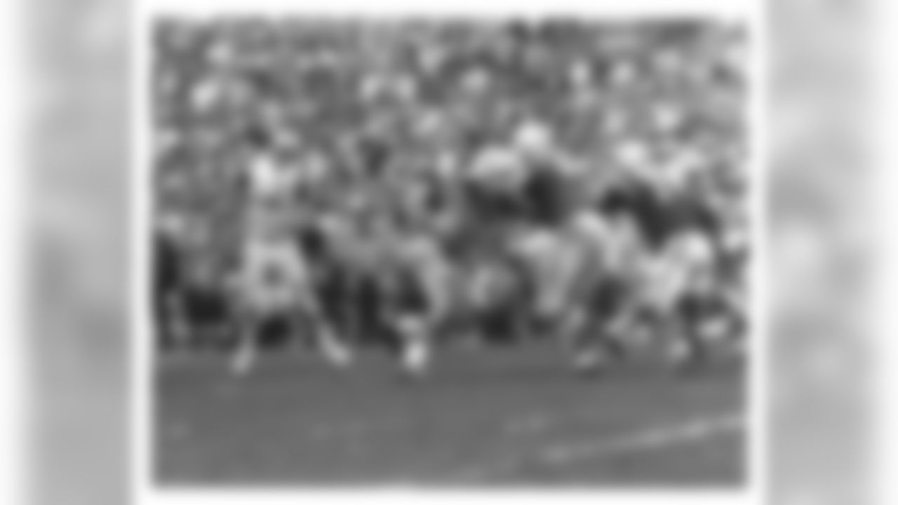 Pro Football Hall of Fame and New York Jets quarterback Joe Namath (12) went 17 for 28 and threw for 206 yards, and was awarded the game's most valuable player in the Jets 16-7 victory over the Baltimore Colts in Super Bowl III on 1/12/1969 at the Orange Super Bowl III - New York Jets vs Baltimore Colts - January 12, 1969 (AP Photo/NFL Photos)