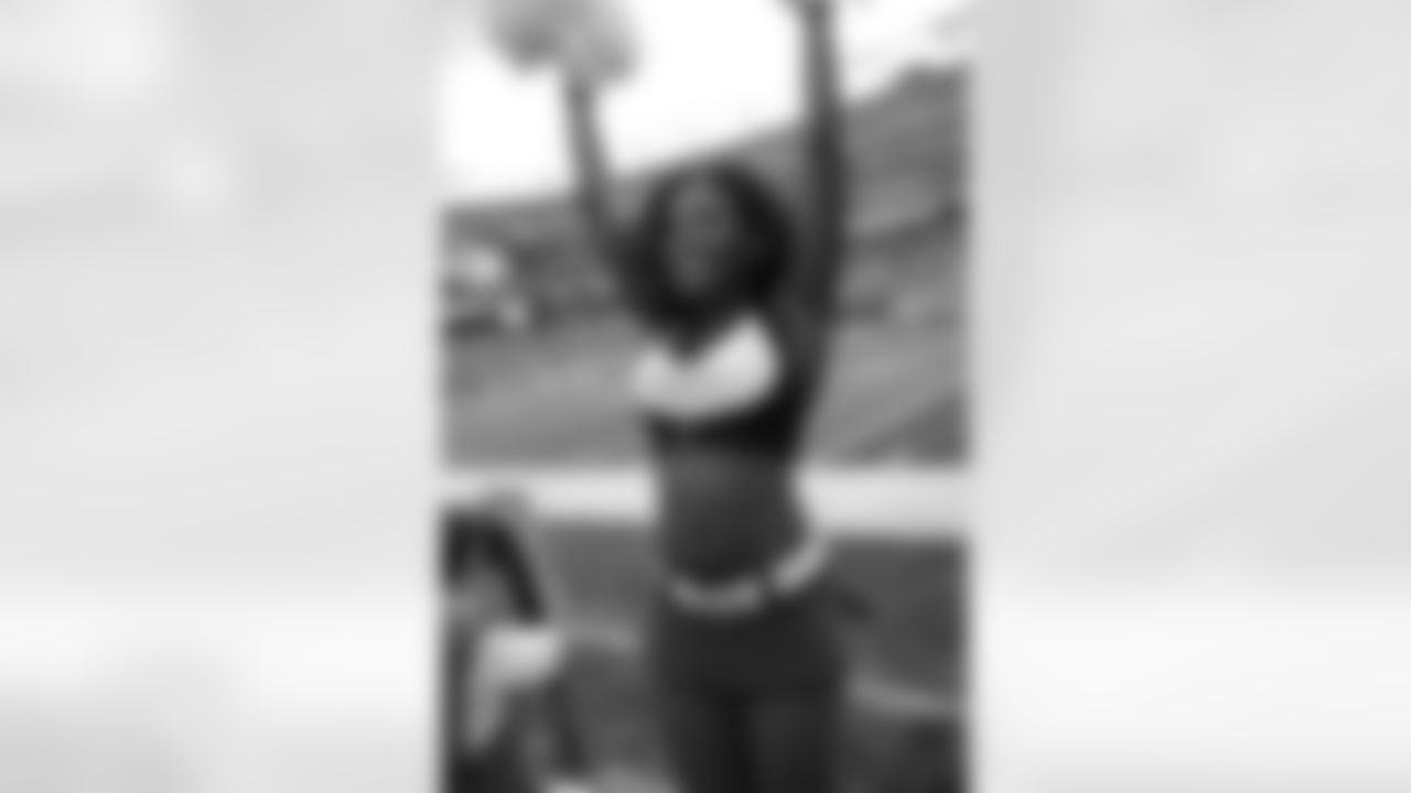 Jasmine G.