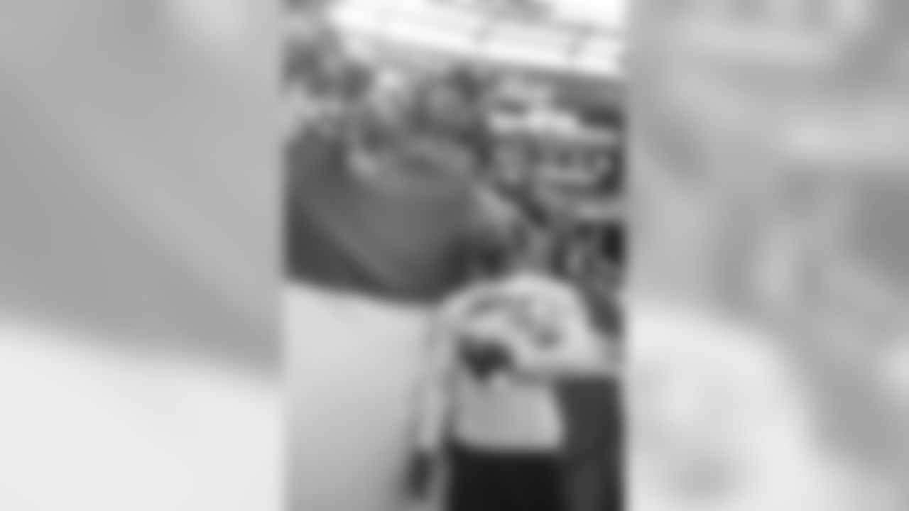 E_SNY_7868