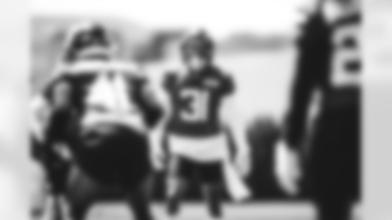 E_SNY_9692