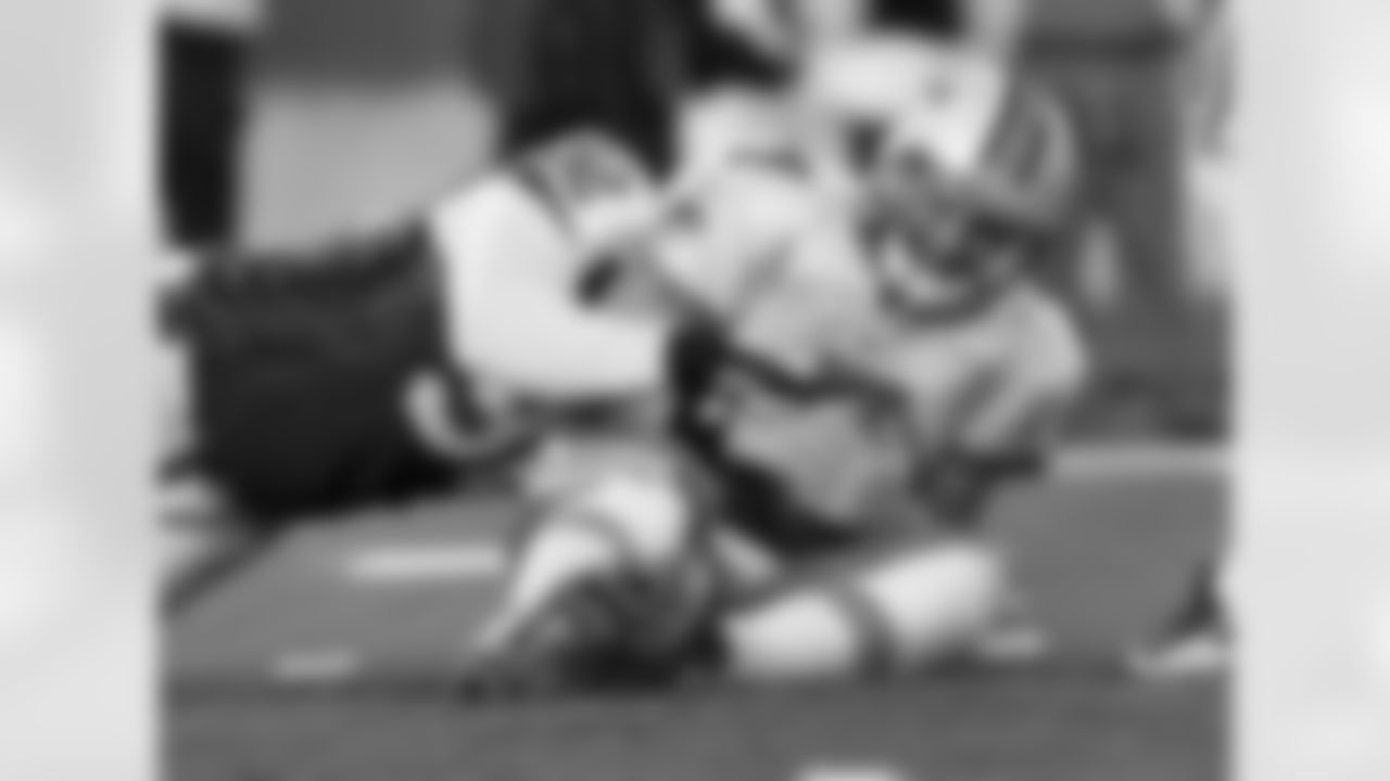 2010 Week 14 Jets vs Dolphins Game Photos