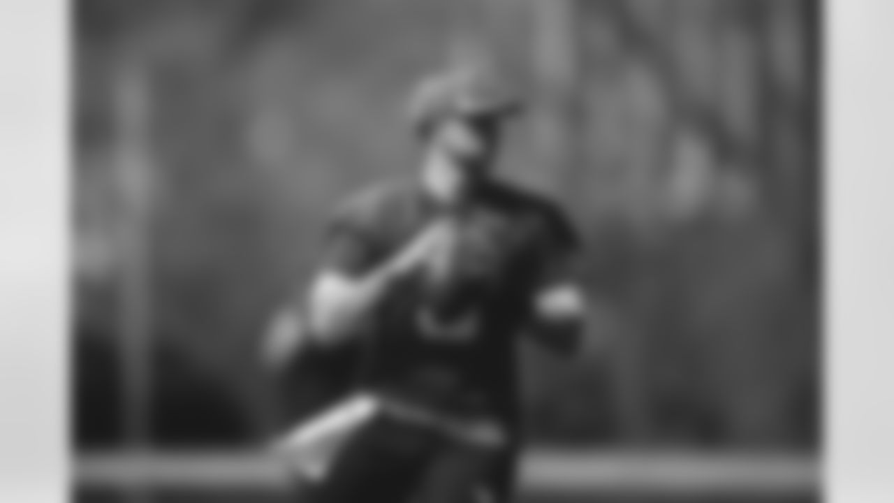 QB Mike White