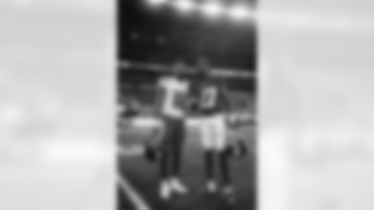 E_SNY_4059
