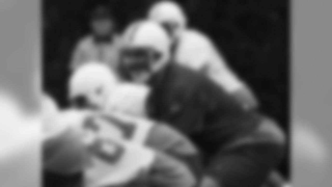 QB Erik Ainge