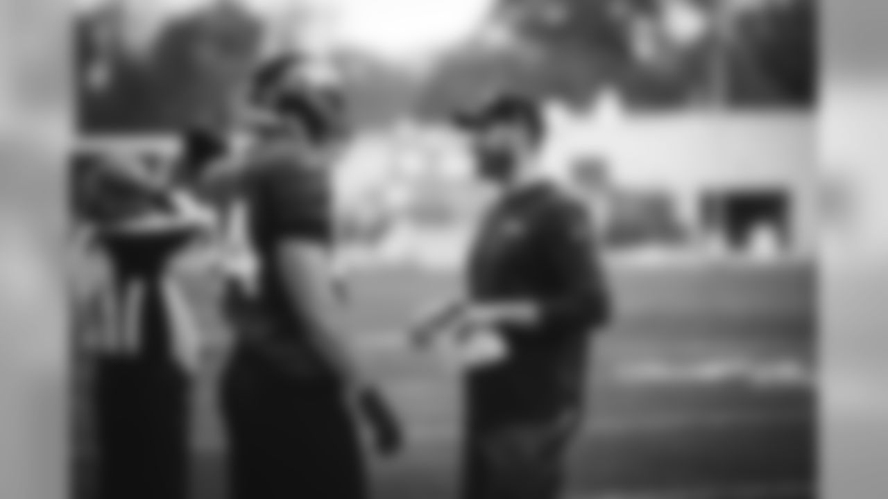 E_SNY_4558