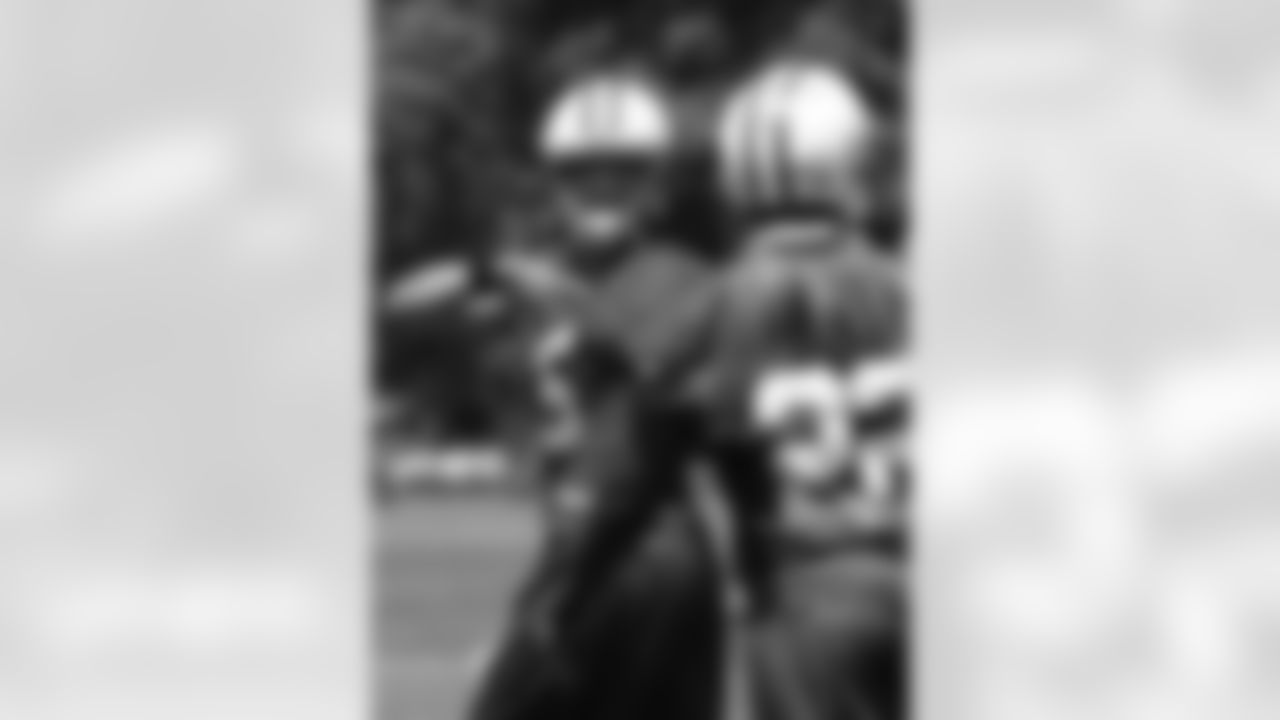 2010 Minicamp Photos - 6-15-10 AM Practice