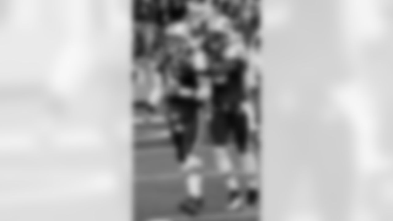 2010 Week 11 Jets vs Texans Game Photos