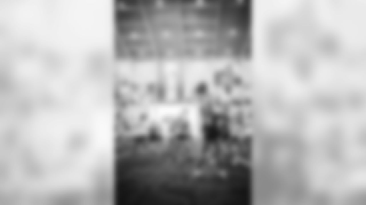 E_SNY_85a4636