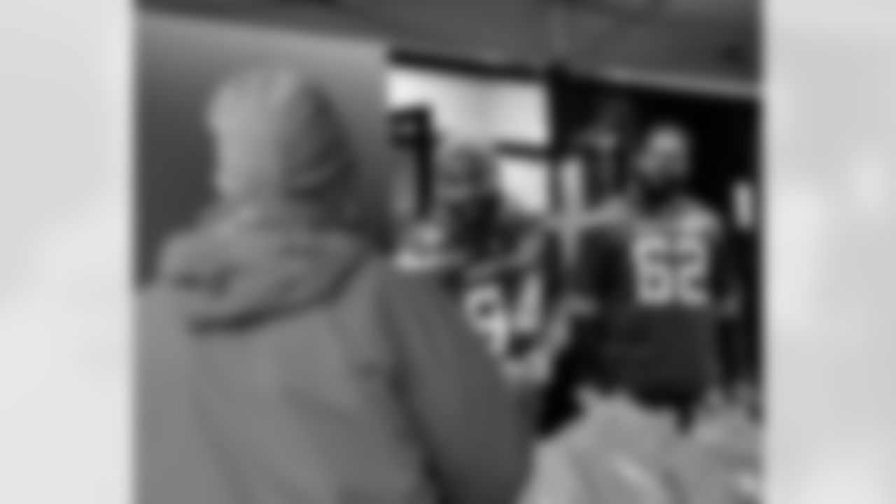 20221122-JETS Food Bank For NYC-89