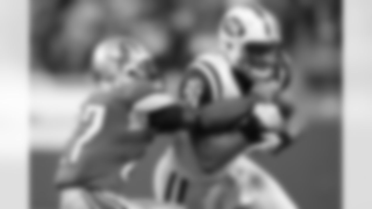 2010 Week 9 Jets vs Lions Game Photos