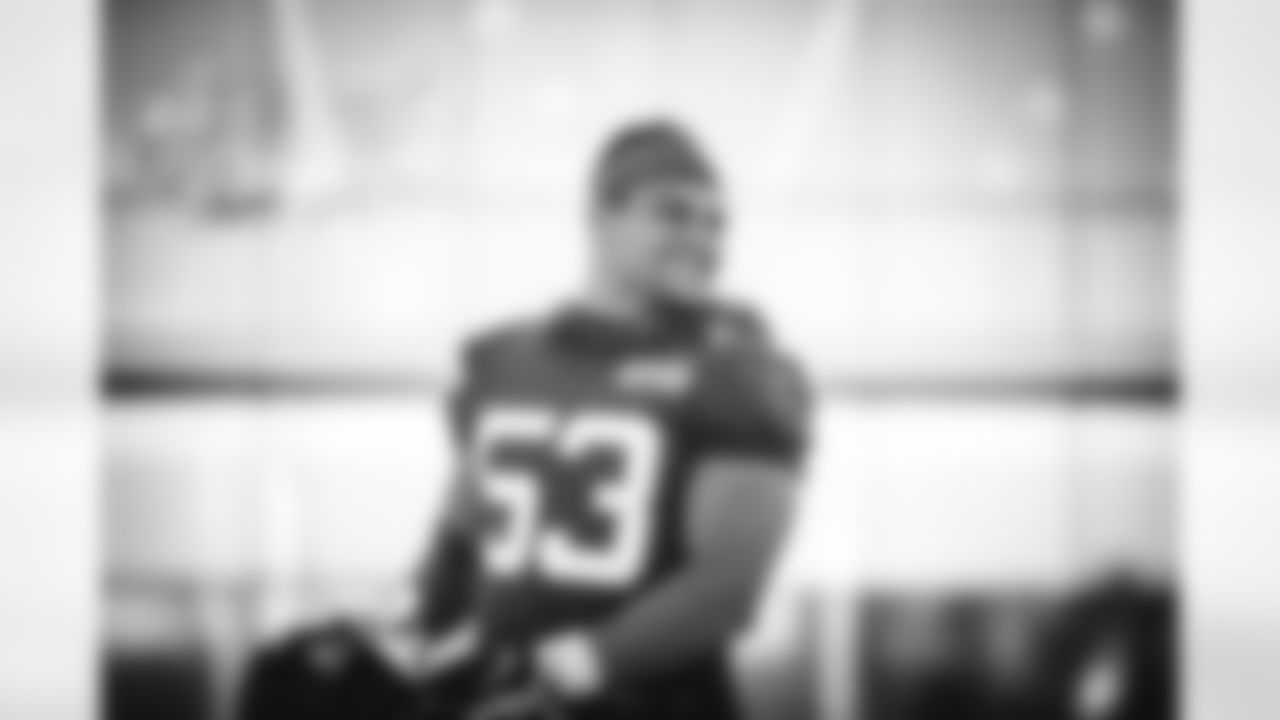 LB Blake Cashman