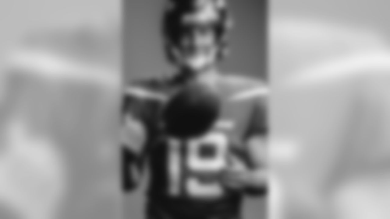 18 Trevor Siemian