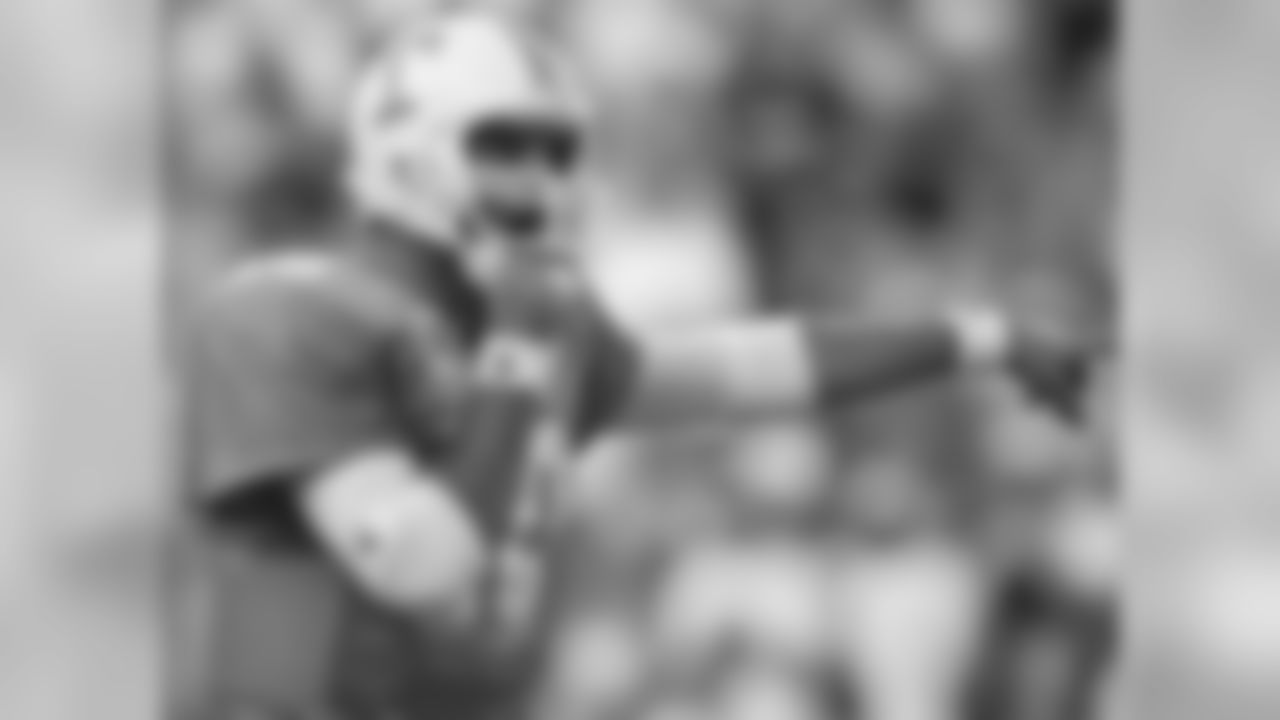 QB Erik Ainge