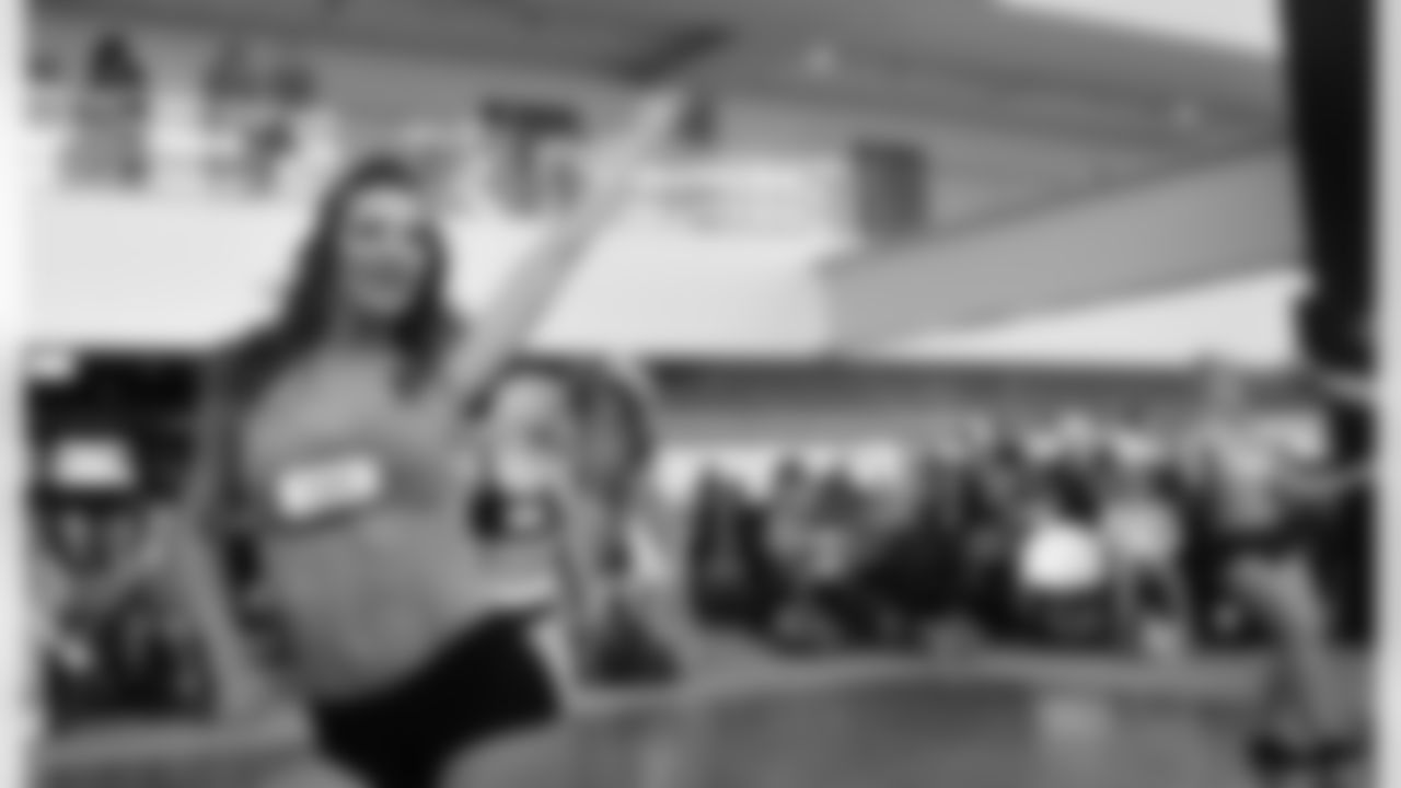 2011 Flight Crew Preliminary Auditions