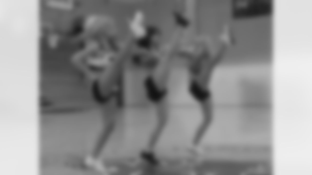 2009 Flight Crew Semifinal Auditions