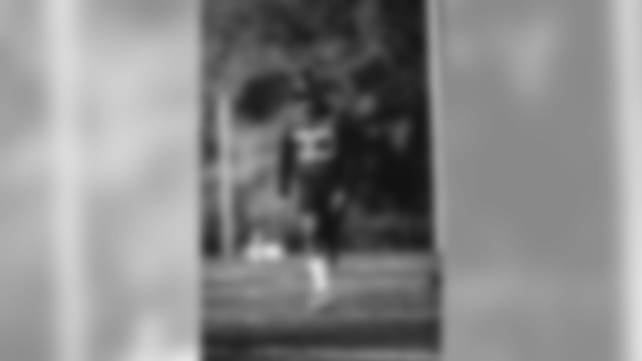 E_SNY_9645