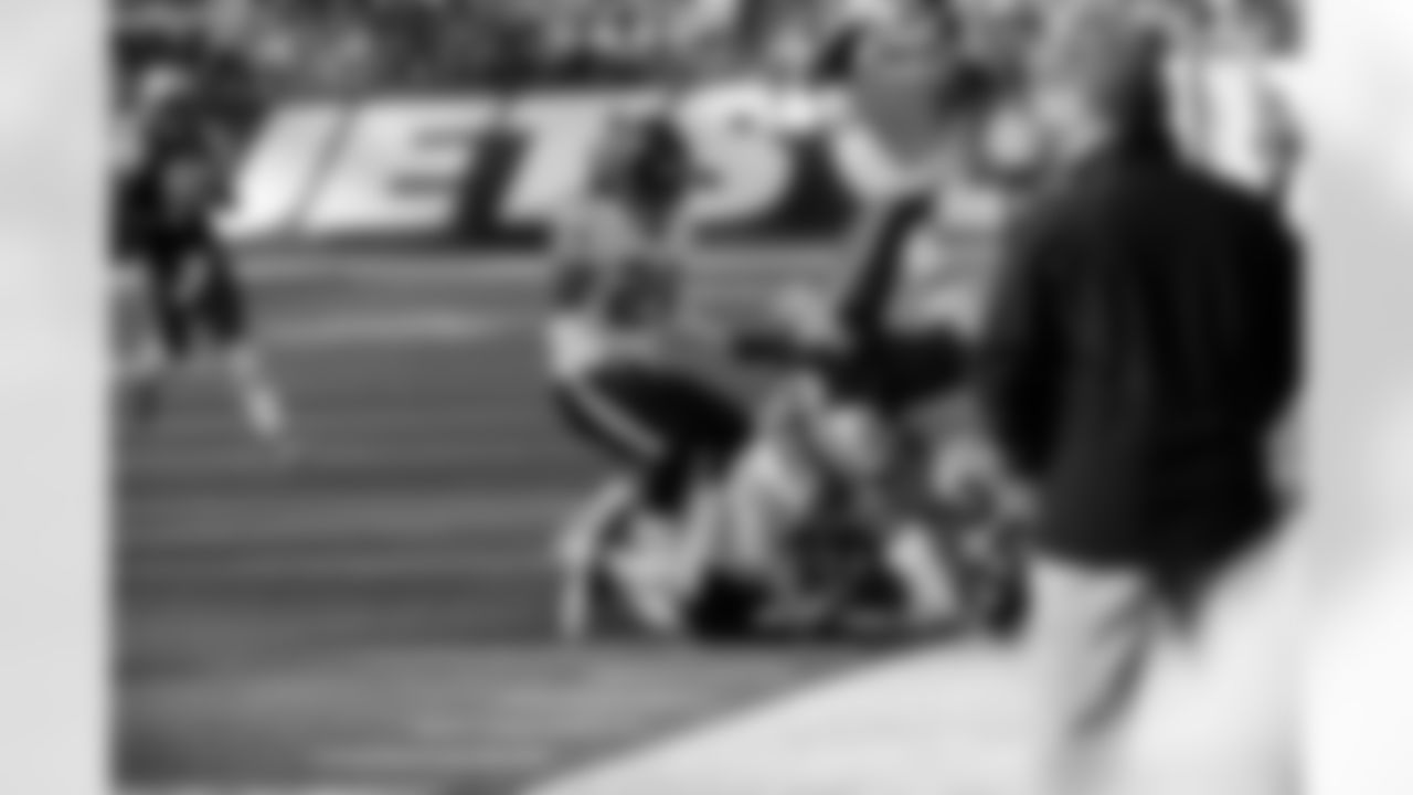 2010 Week 11 Jets vs Texans Game Photos