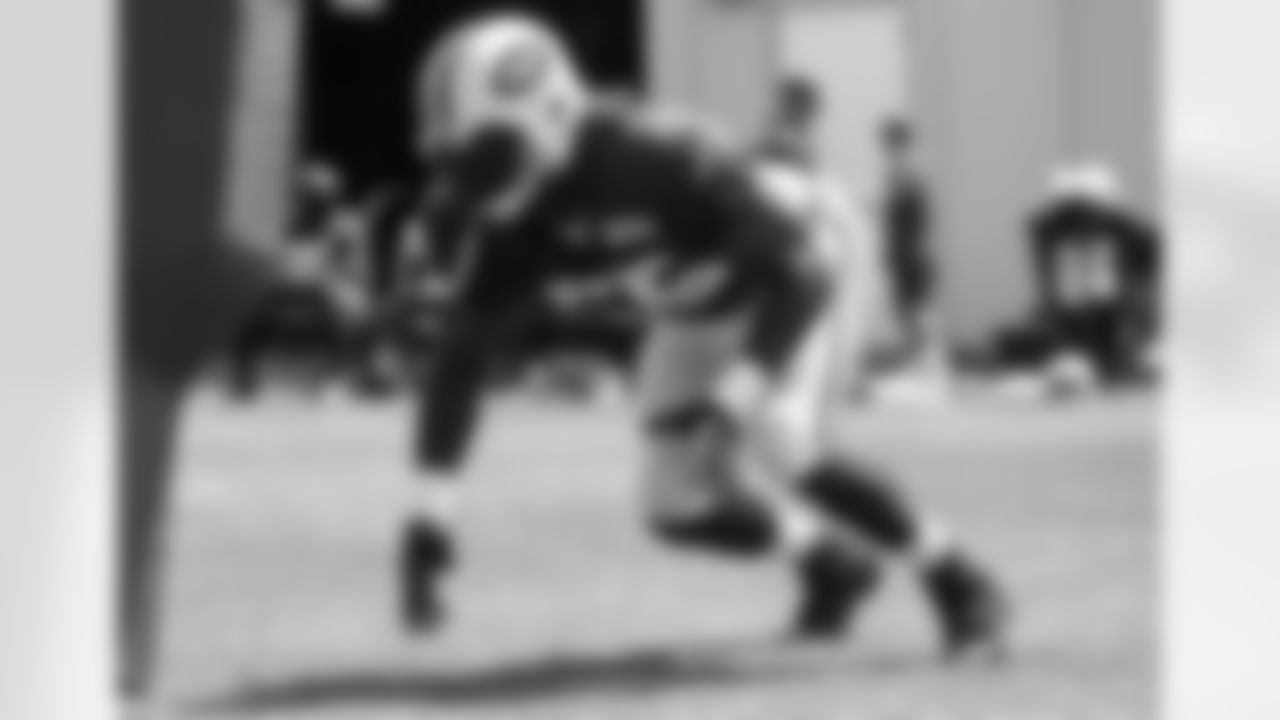 OLB Lorenzo Mauldin