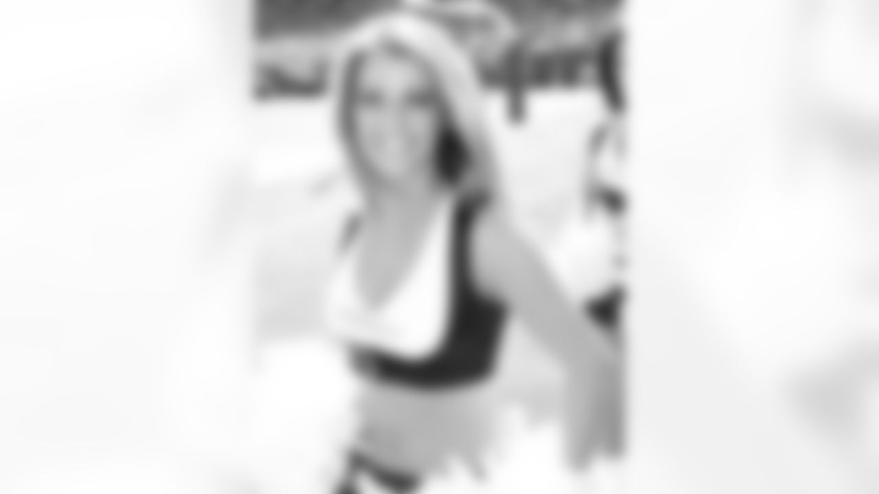 Ashley 2009 Flight Crew Member Photos
