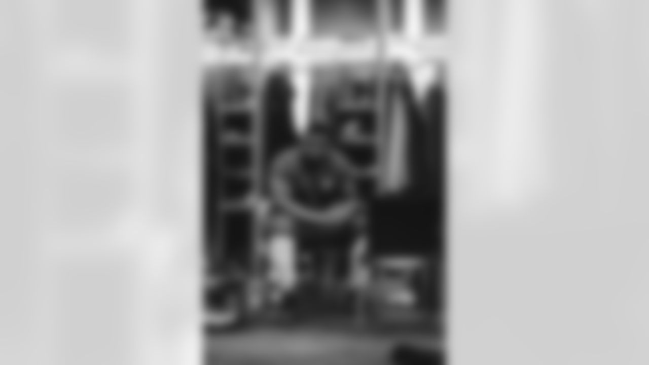 E_SZR31924_1