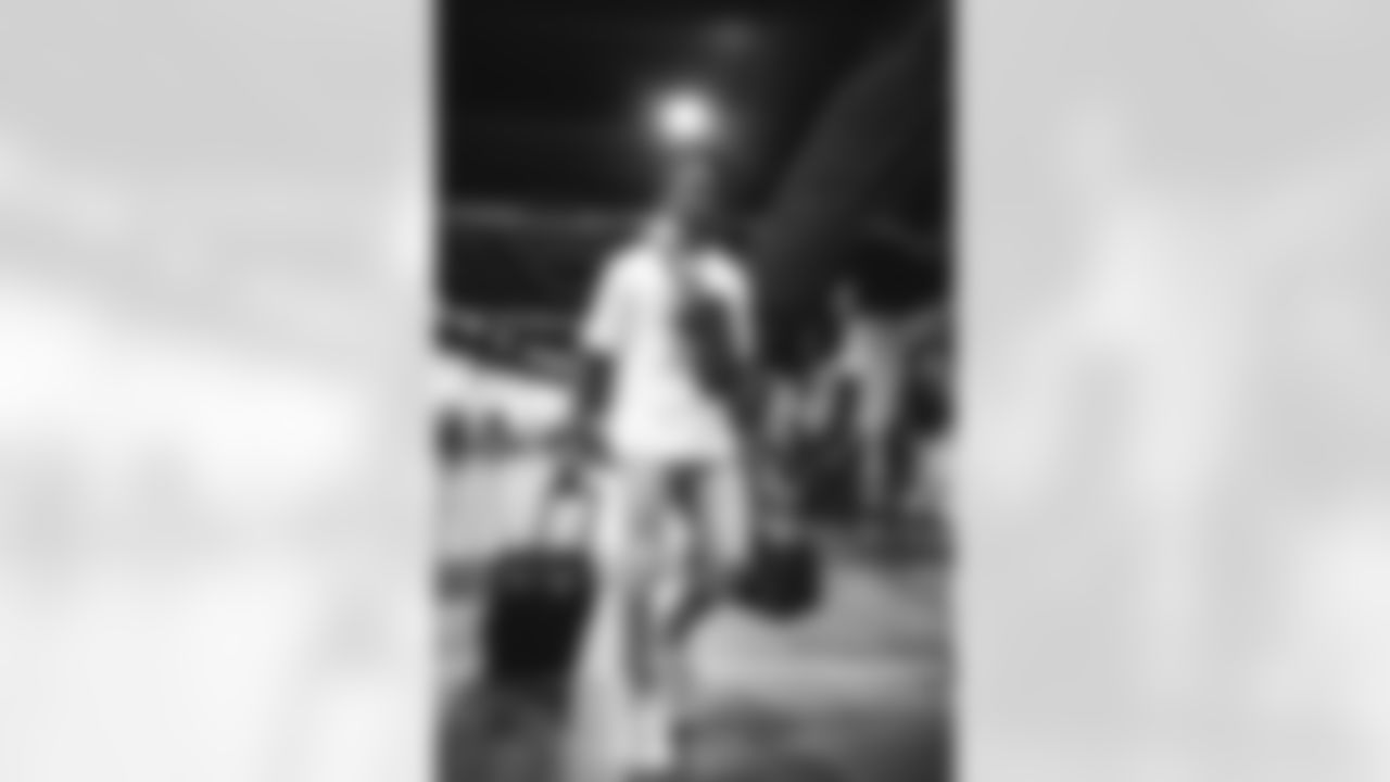 E_SNY_7569