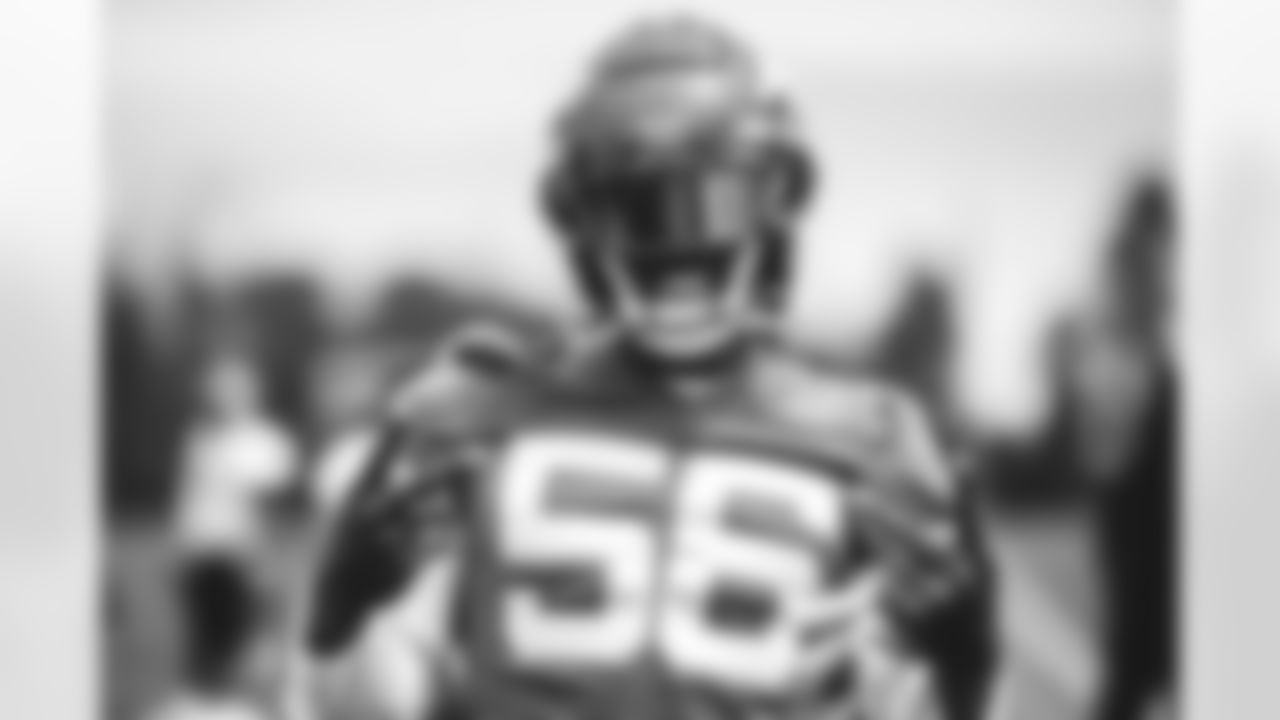 LB Quincy Williams