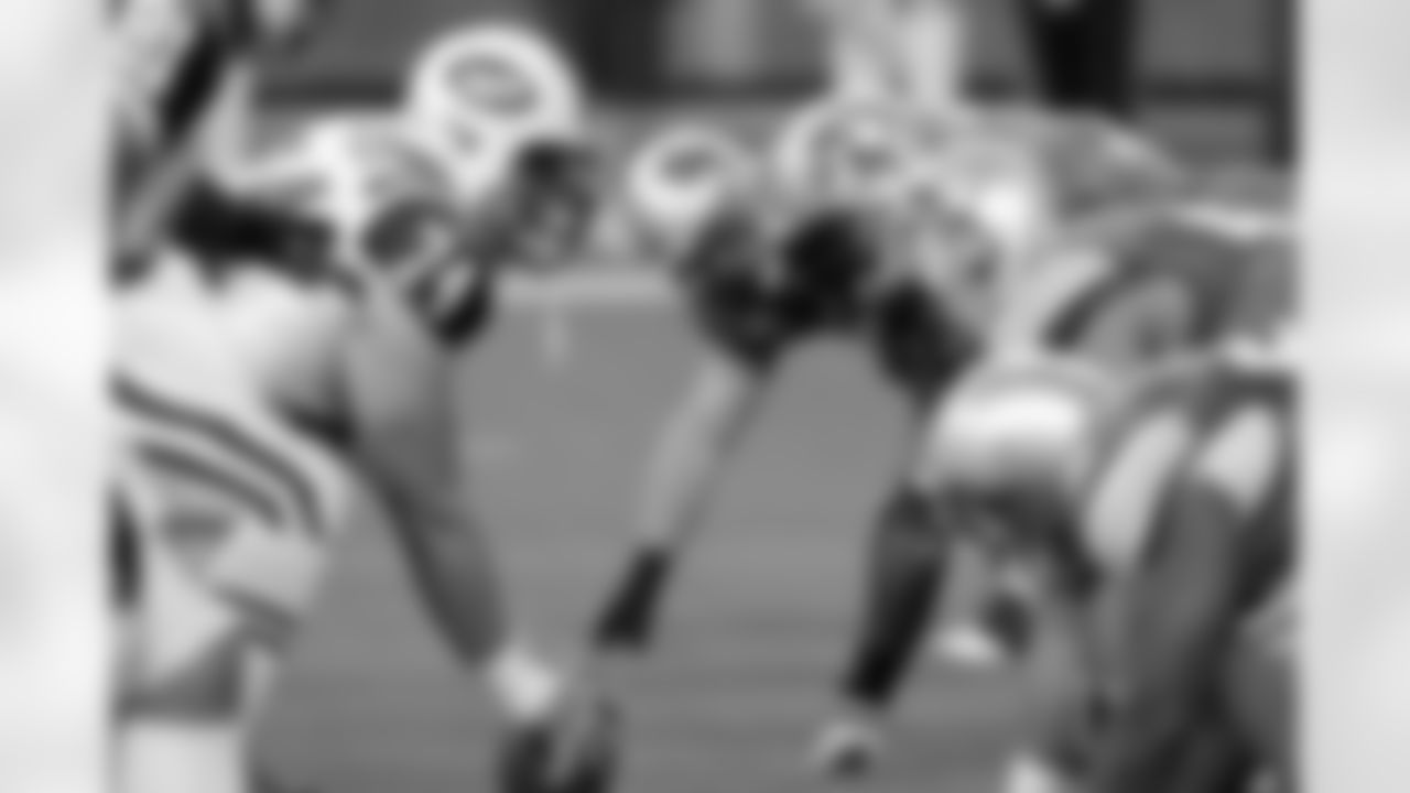 2010 Week 9 Jets vs Lions Game Photos
