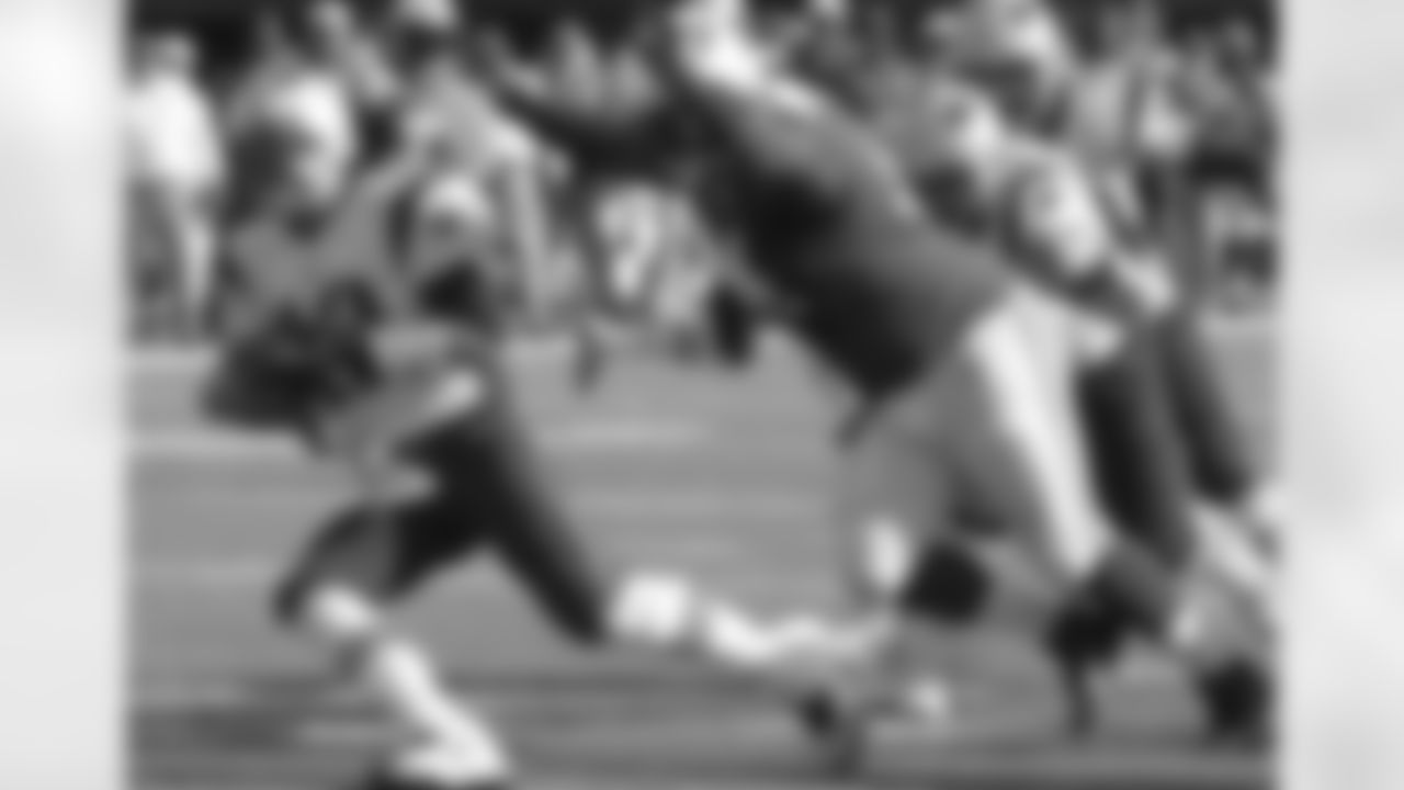 Damon "Snacks" Harrison recorded one sack last year. That was against the Patriots in the 30-27 win at MetLife Stadium. Snacks has said he wanted to get more sacks this season, but look for him to make an impact in the middle of the line.