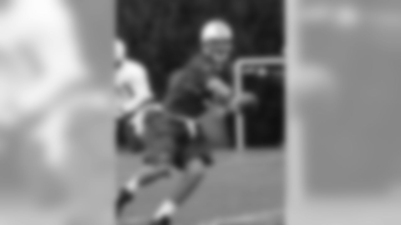 QB Erik Ainge
