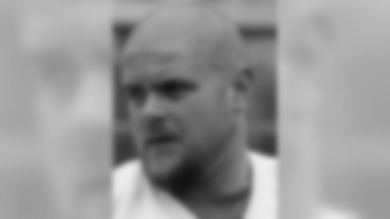 OL Matt Slauson