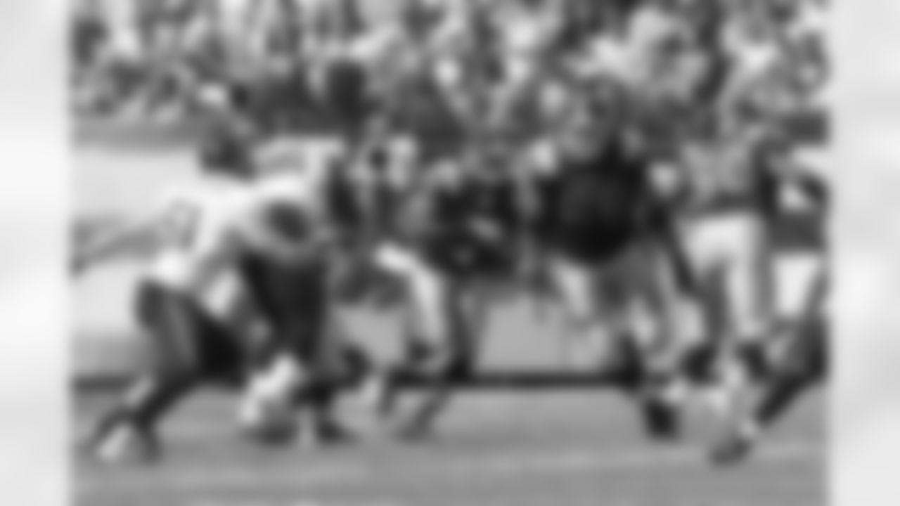 2011 Regular Season Week 2 Jets vs Jaguars Game Photos