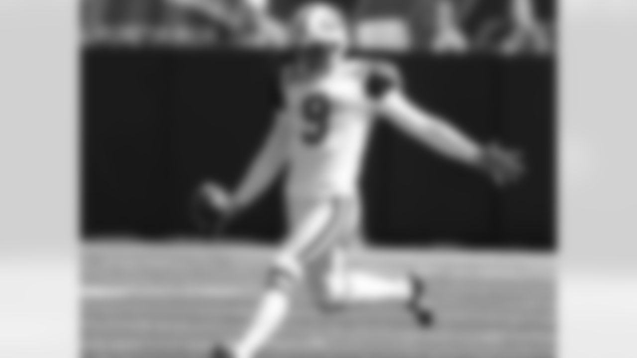 2009 Week 2 - Jets vs Patriots Photos