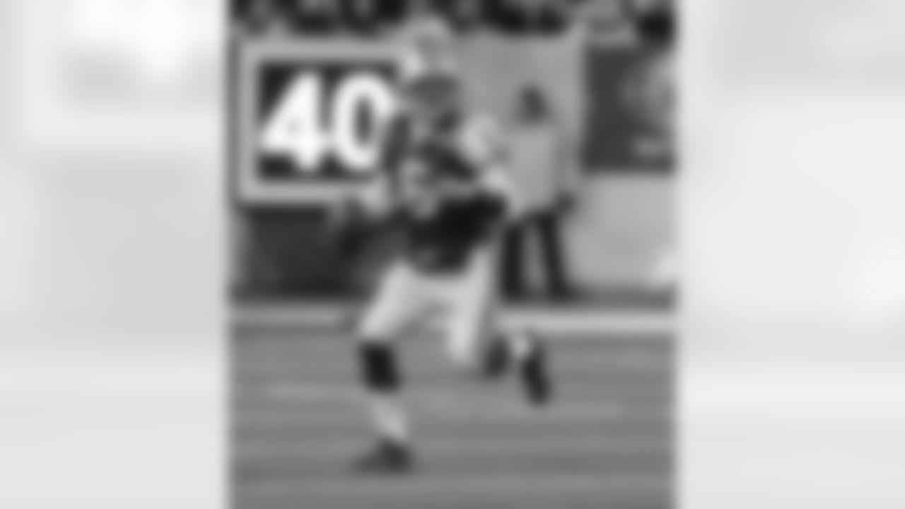 2010 Week 12 Jets vs Bengals Game Photos