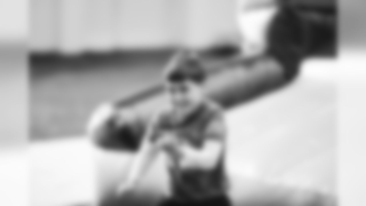 E_SNY_0374