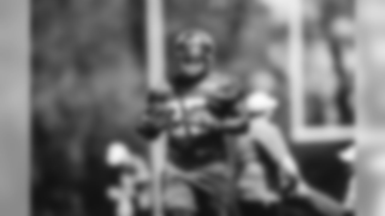E_SNY_9917