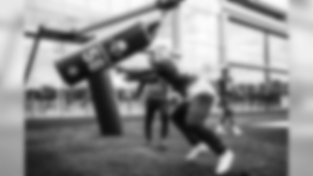 E_5D4_4592