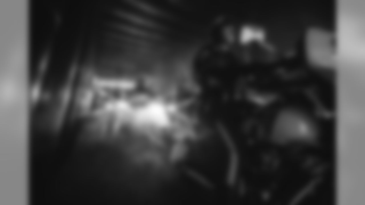 E_1D2_1690