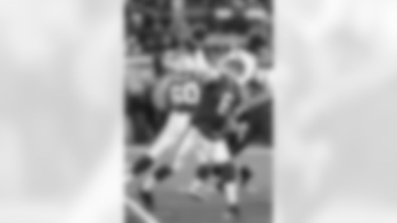 2010 Week 12 Jets vs Bengals Game Photos