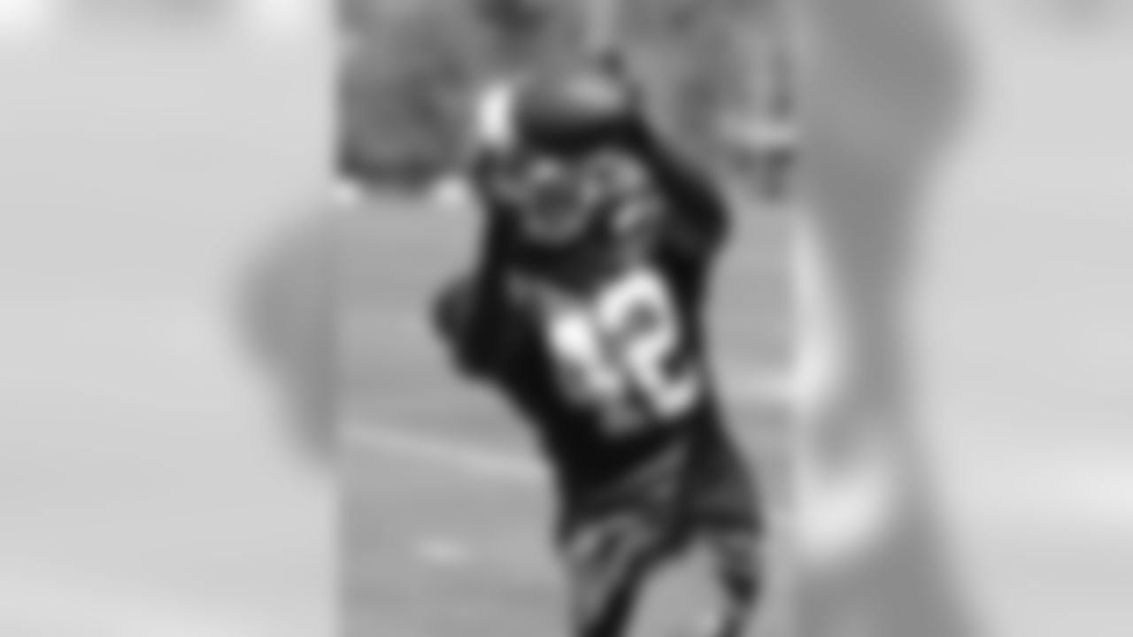 CB - Brandon Dixon