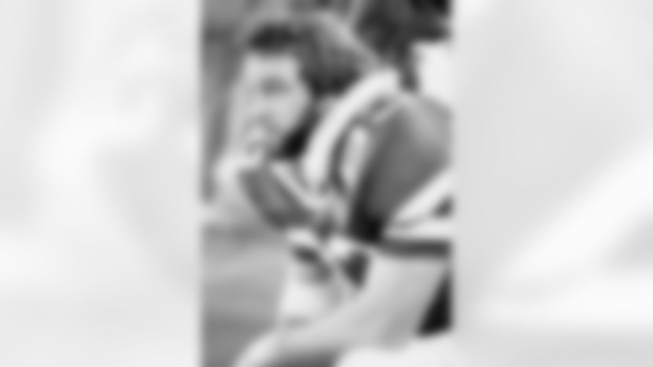 Marty Lyons Photos