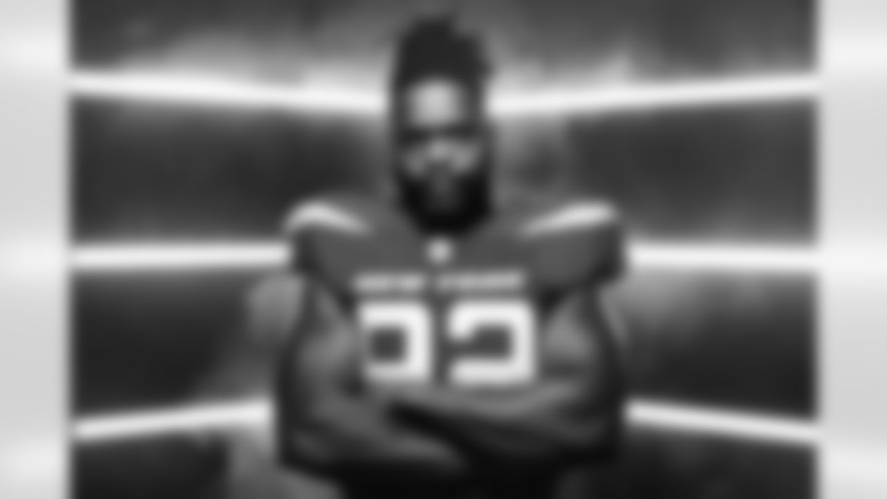 DL Jabari Zuniga