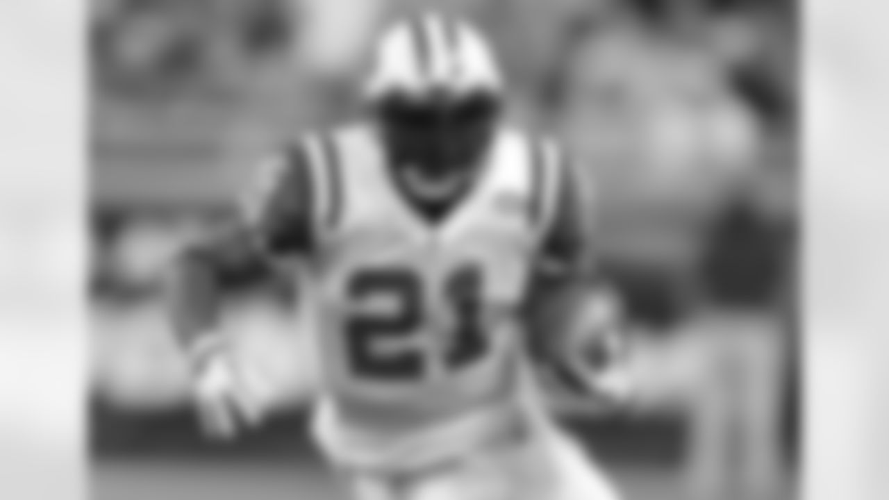 2010 Week 9 Jets vs Lions Game Photos