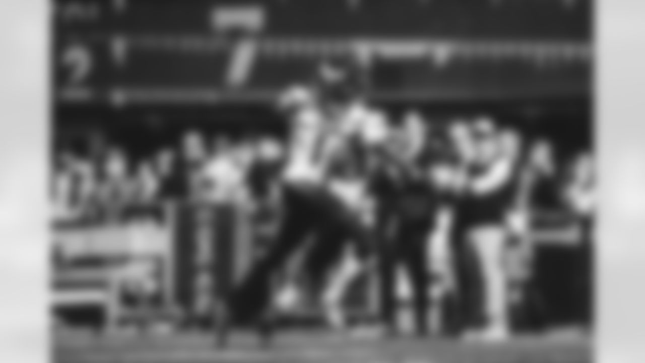 E_SNY3_0163