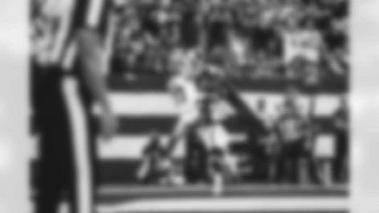 E_JB3_2154_1