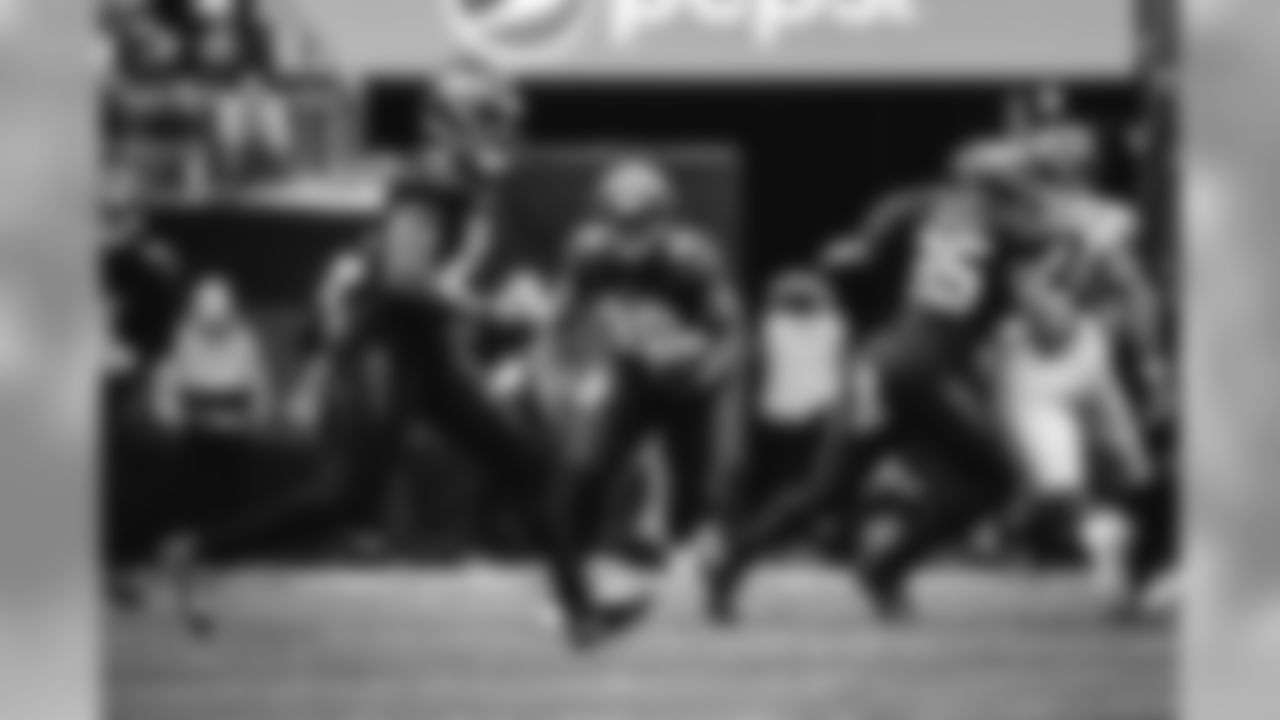 E_SNY_7902