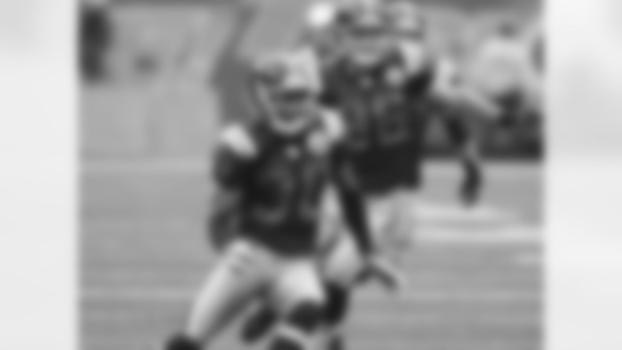 2009 Week 3 - Jets vs Titans Photos