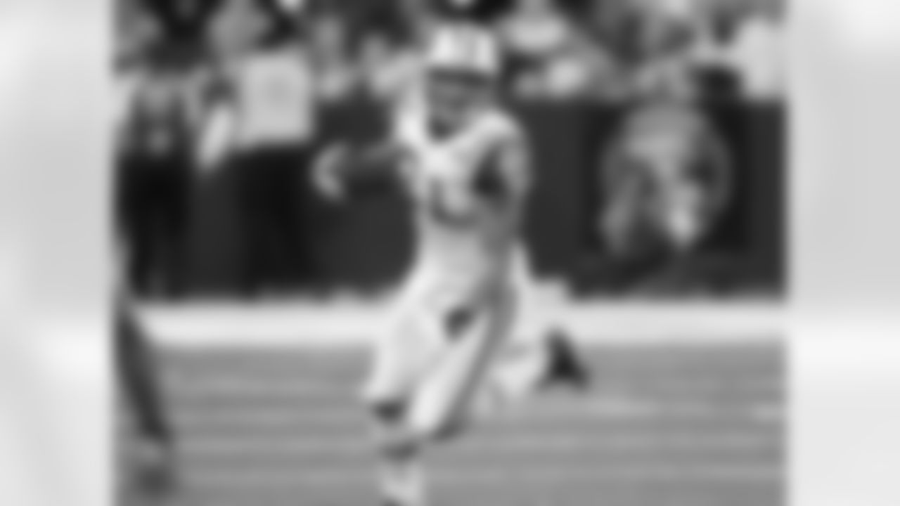 2009 Week 16 Jets At Colts Photos