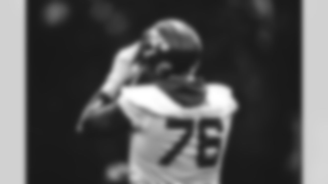 E_SNY_1151_1